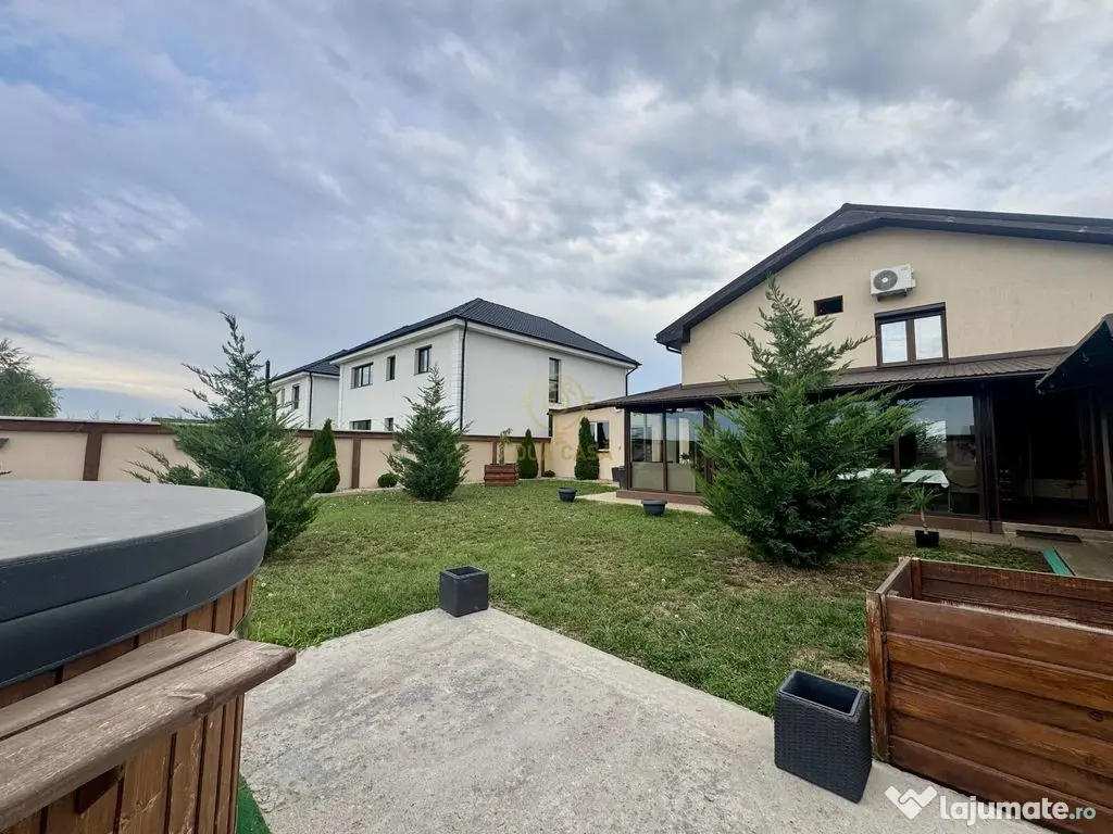 Vila de vanzare /Mobilata Utilata/Carter Rezidential 