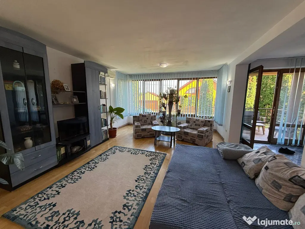 AA/1136 De închiriat casă în Mures- Sancrai