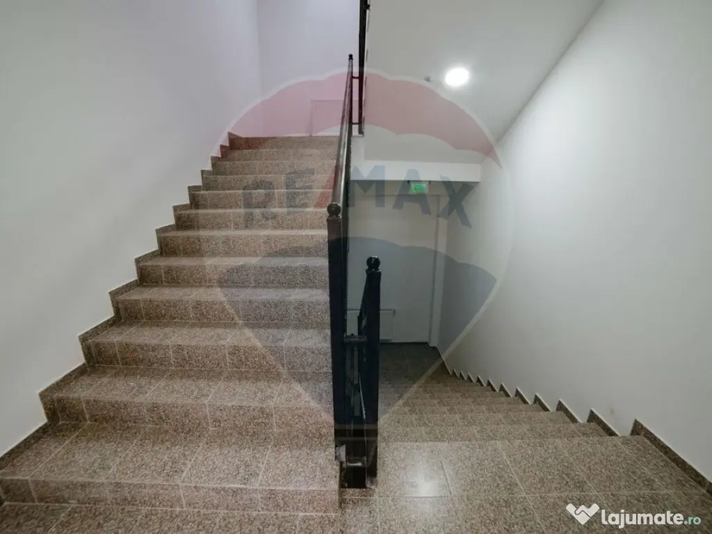 Spațiu comercial ULTRACENTRAL - 2,300mp de închiriat 