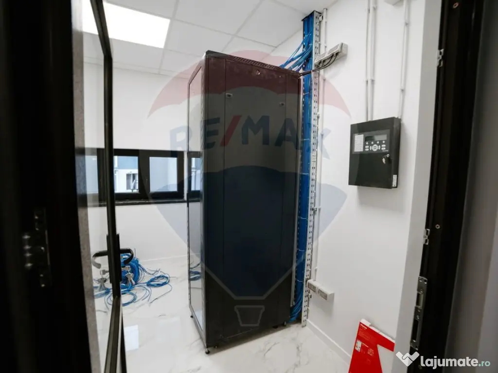 Spațiu comercial ULTRACENTRAL - 2,300mp de închiriat 