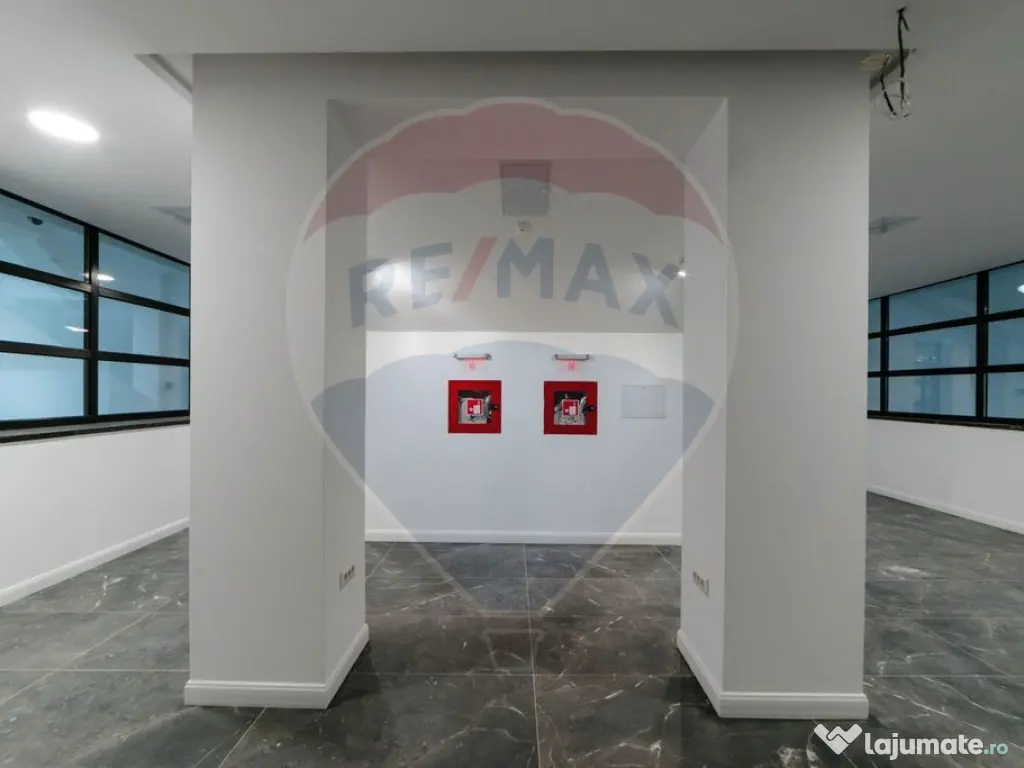 Spațiu comercial ULTRACENTRAL - 2,300mp de închiriat 