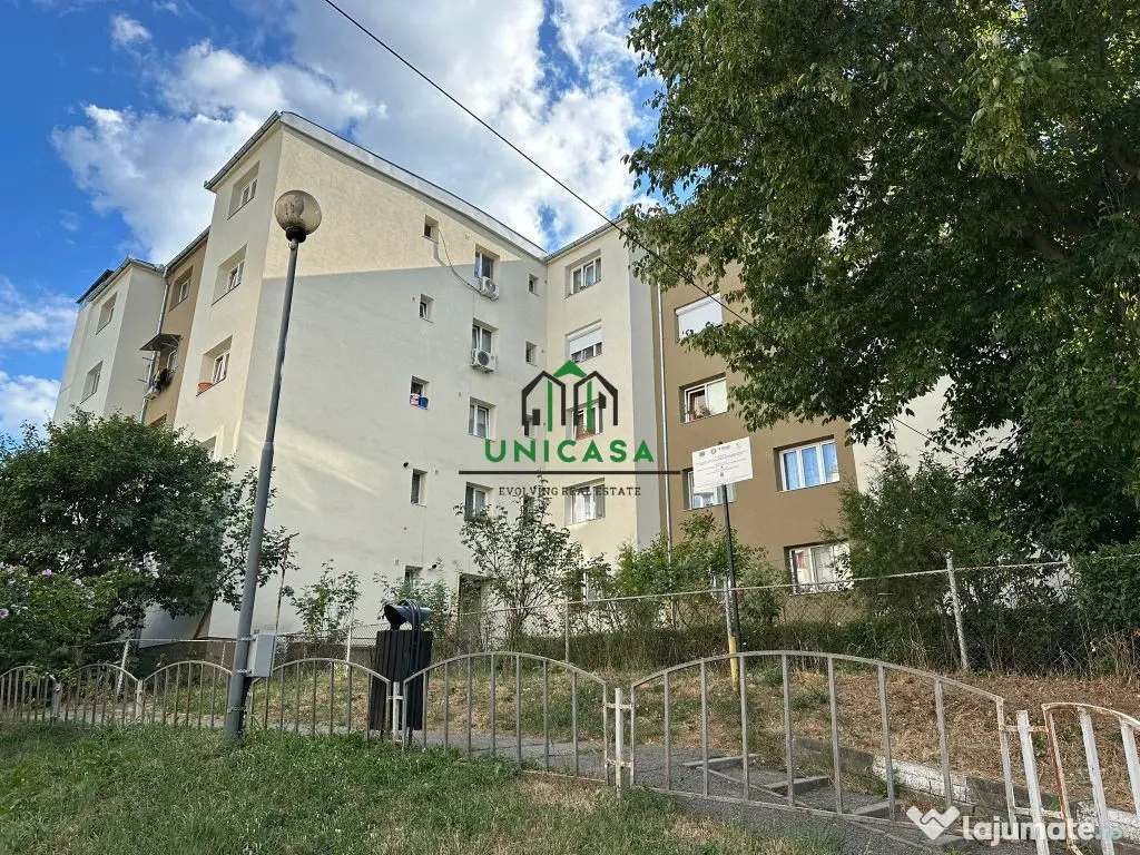 Apartament 3 camere - Zona Petrisor