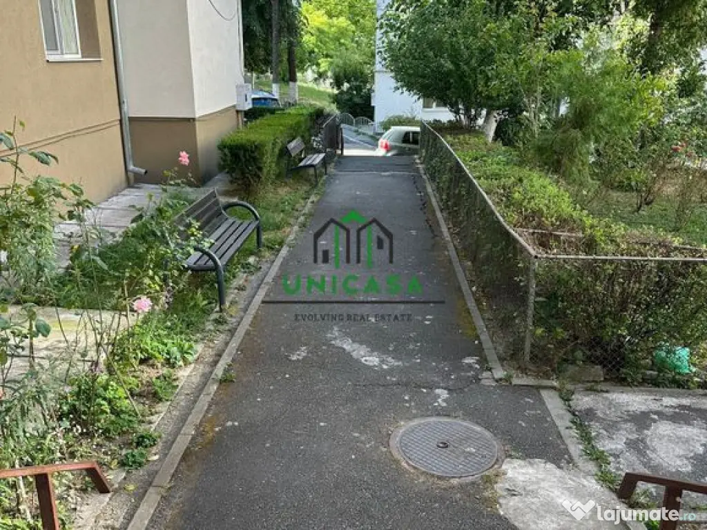 Apartament 3 camere - Zona Petrisor