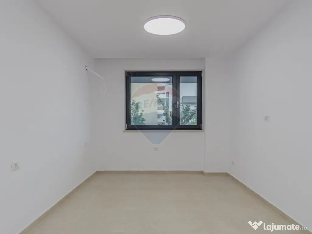 Clinica medicala-9 cabinete- URBAN PLAZA - bloc 15 parter!