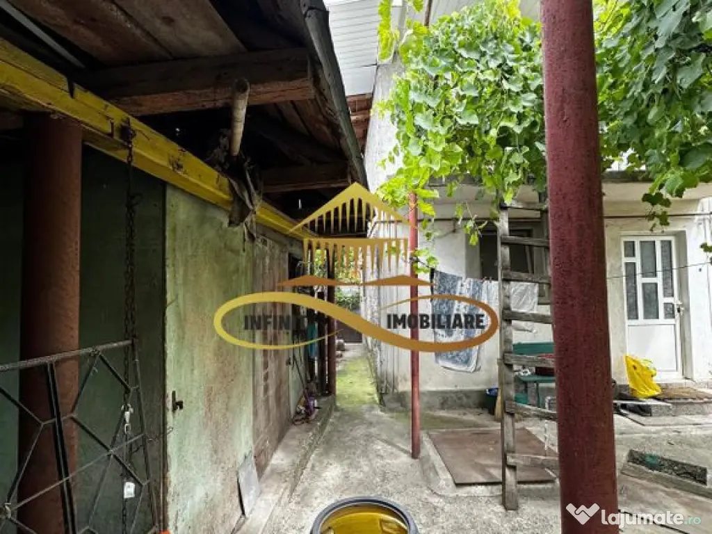 Casă individuală P+M în cartierul CFR Bacău 500 mp teren 