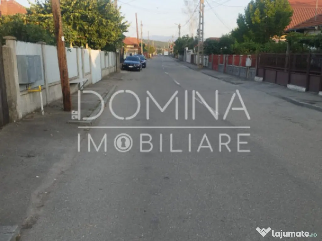 Teren intravilan situat pe strada Vârful Mândra,