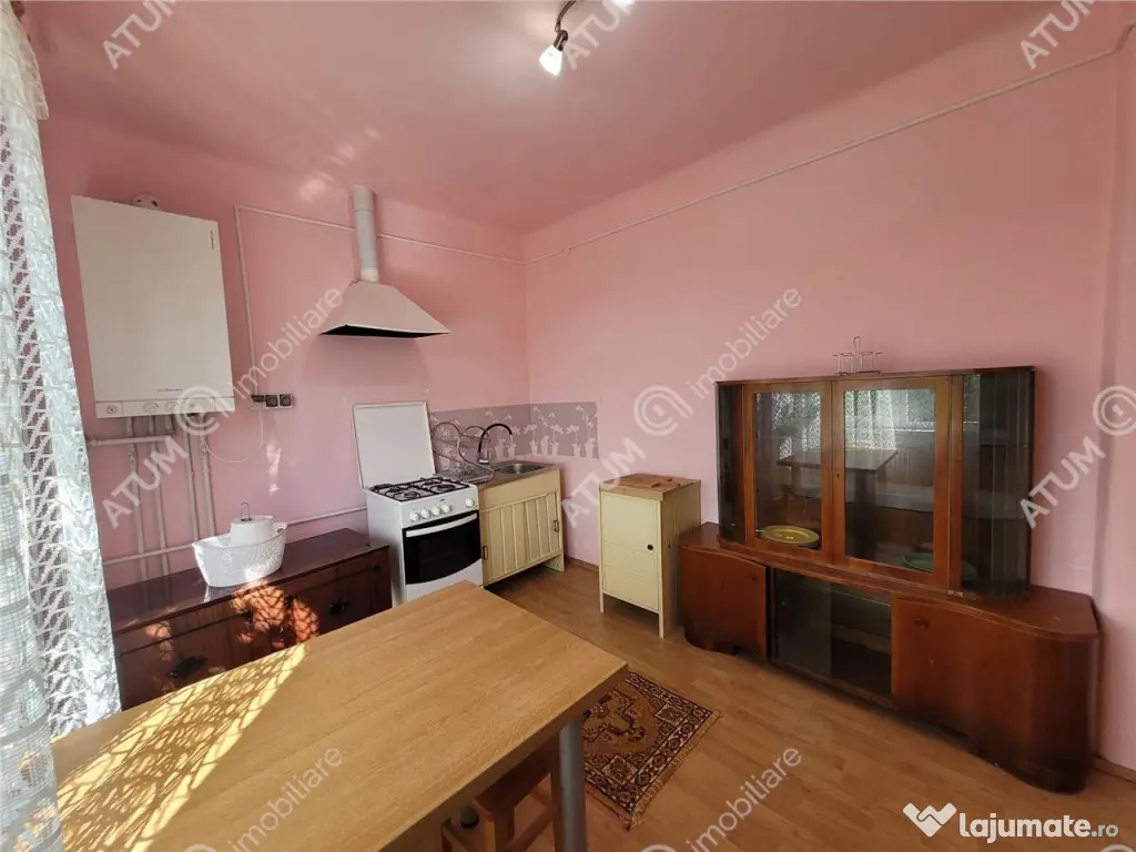 Apartament cu 2 camere decomandat in zona Calea Dumbravii di 