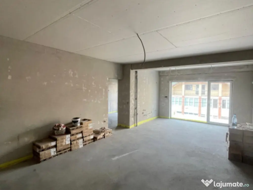 Apartament de 2 camere, bloc nou, 64 mp, etaj 1, zona Centru