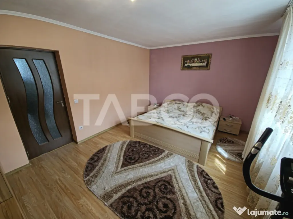 Apartament de vanzare 73mp 2 camere etaj intermediar terasa 