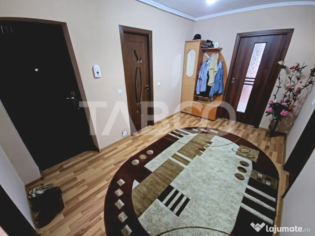 Apartament de vanzare 73mp 2 camere etaj intermediar terasa 