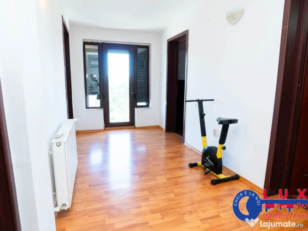 ID 6714 EXCLUSIVITATE – Casă P+M pe Strada Maramures