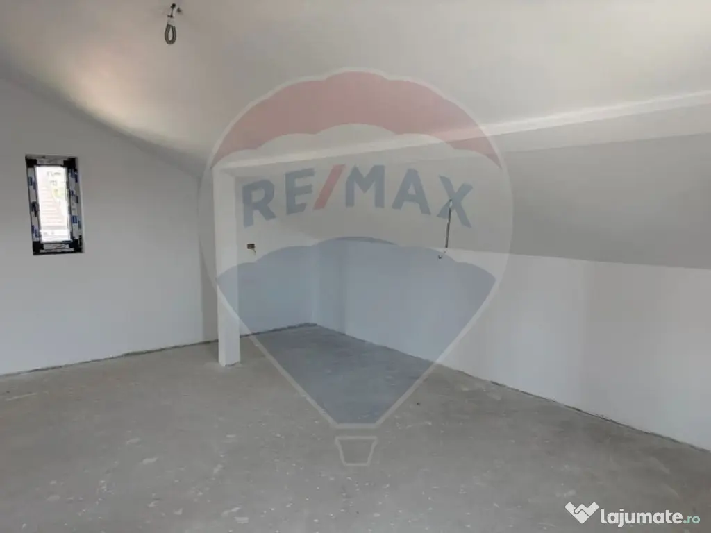 Casa de vanzare cu 5 camere și curte – Bragadiru 