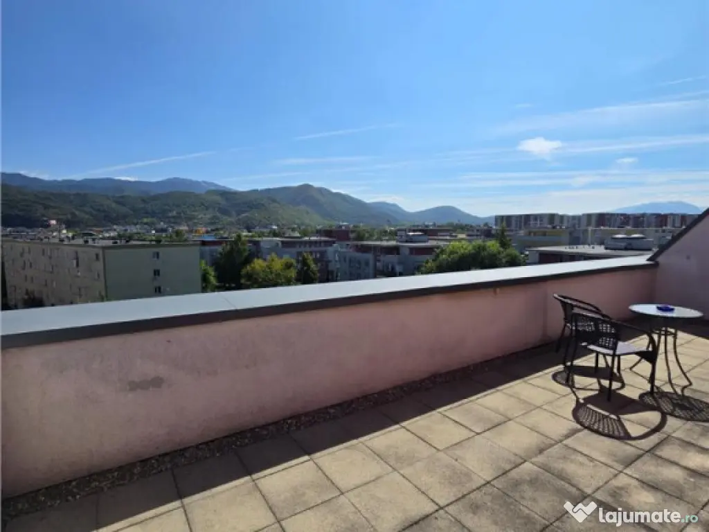 Penthouse de doua camere zona Avantgarden Bartolomeu 