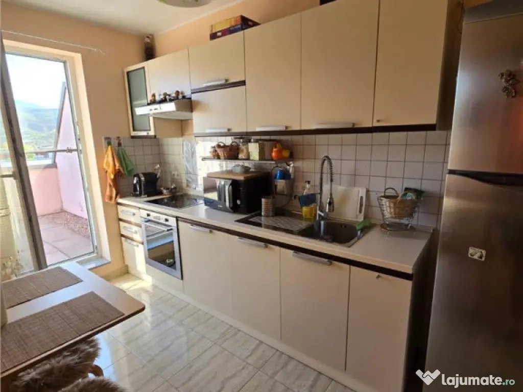 Penthouse de doua camere zona Avantgarden Bartolomeu 