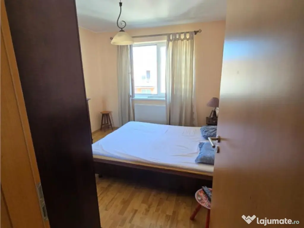 Penthouse de doua camere zona Avantgarden Bartolomeu 