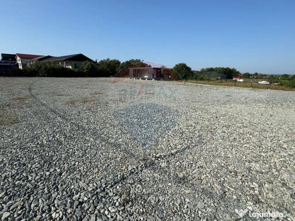 PLATFORMA DE INCHIRIAT parc auto, depozit de materiele 