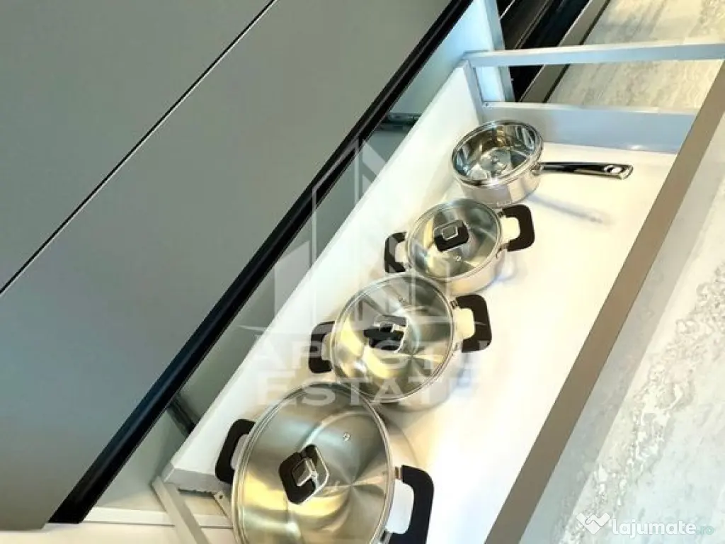 Apartament 2 camere, Zona Aradului, prima inchiriere,parc...