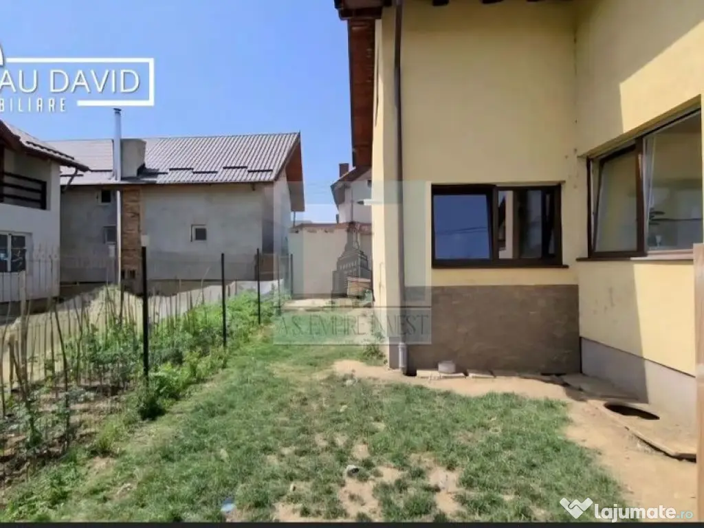 Casa de vanzare in Cristian 