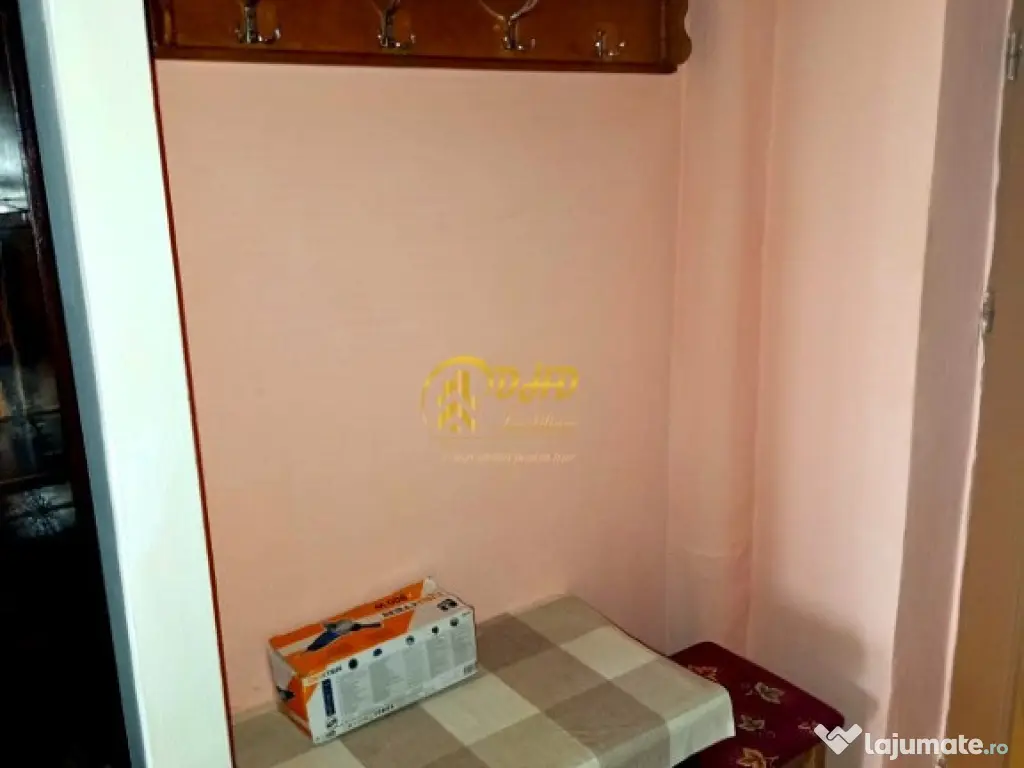 Garsoniera in zona Nicolina 