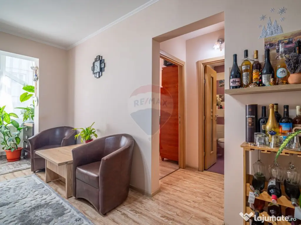Apartament luminos, 2 camere, renovat, Parter – Breaza