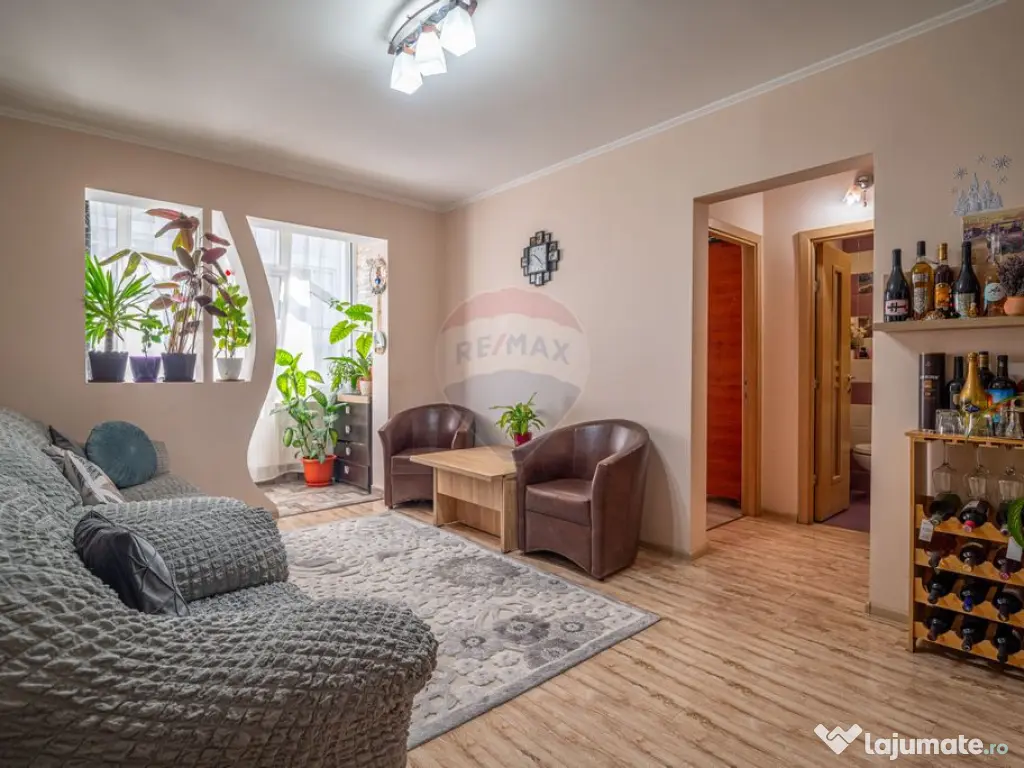 Apartament luminos, 2 camere, renovat, Parter – Breaza