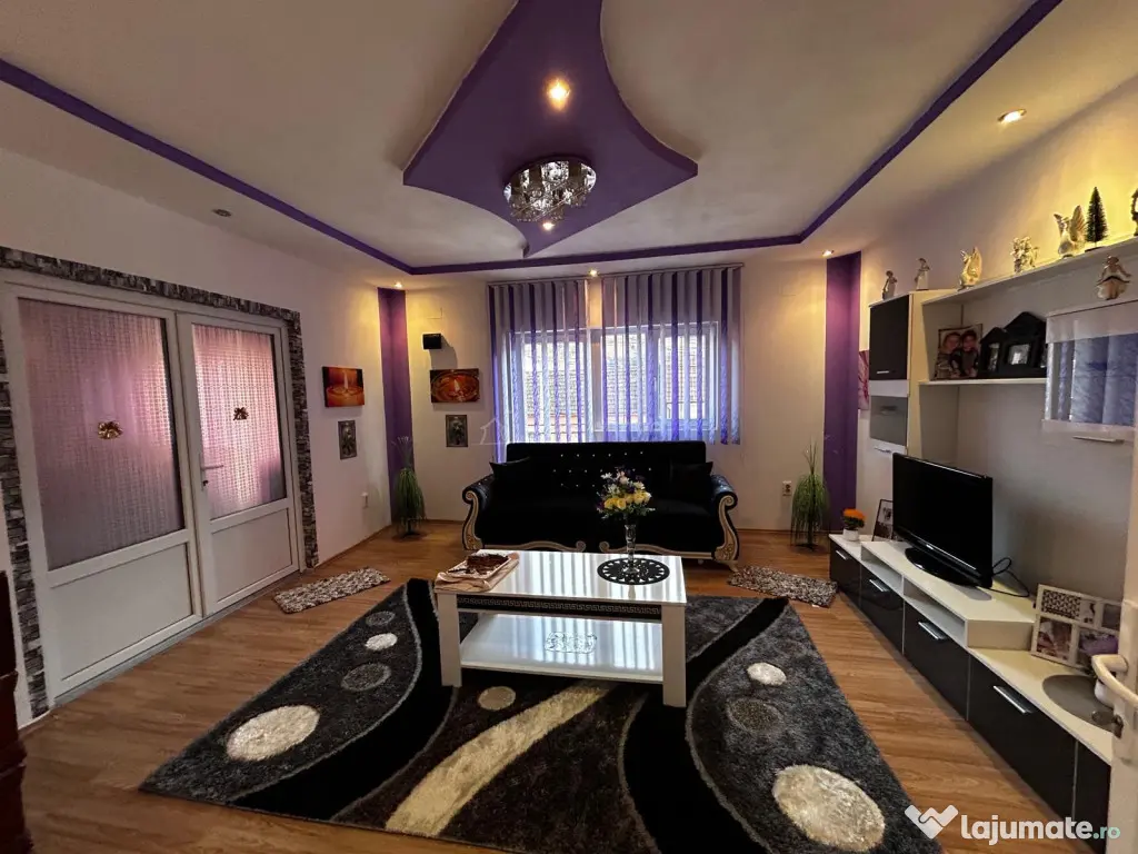 Bocsa Montana, Casa Noua Parter Etaj 