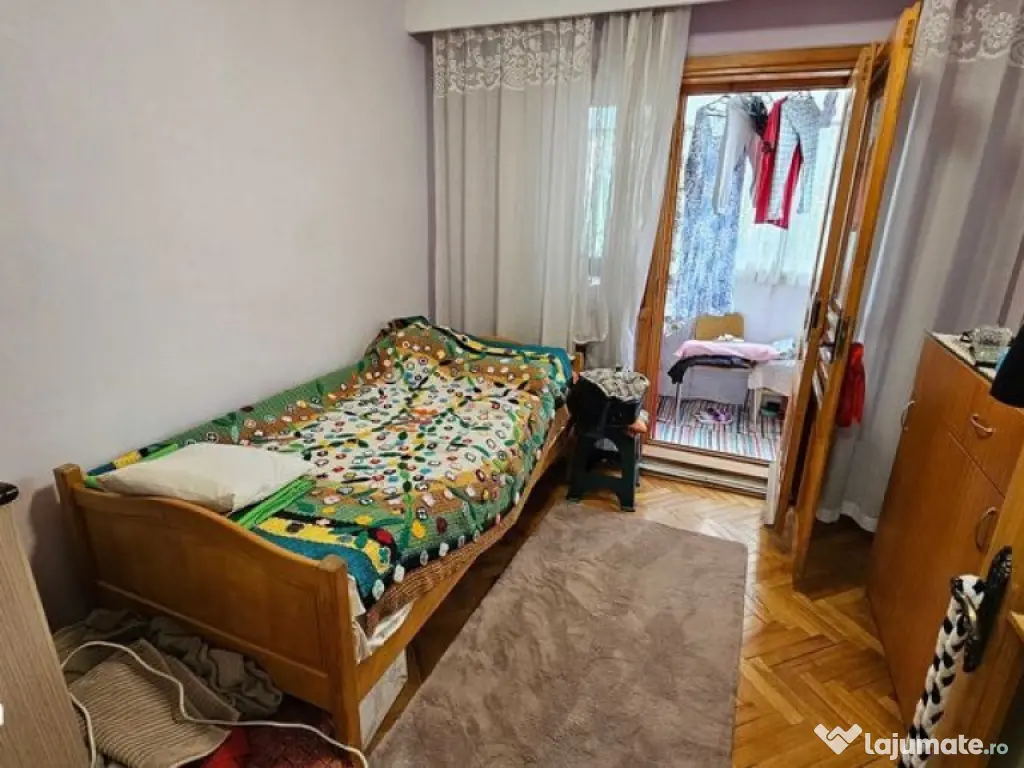 Apartament 4 camere Manastur-str Izlazului 