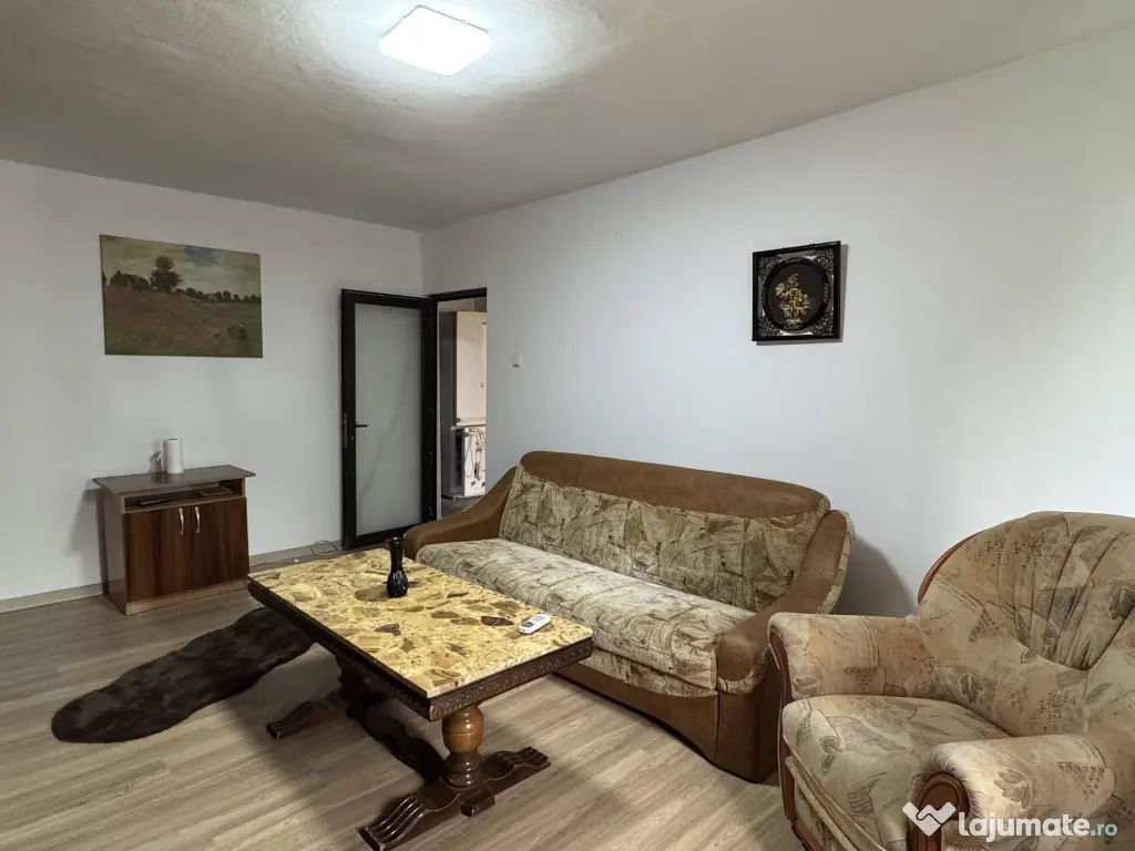 3 cam, decomandat, 2 bai, etaj 3, mobilat+utilat, Cuza Voda 