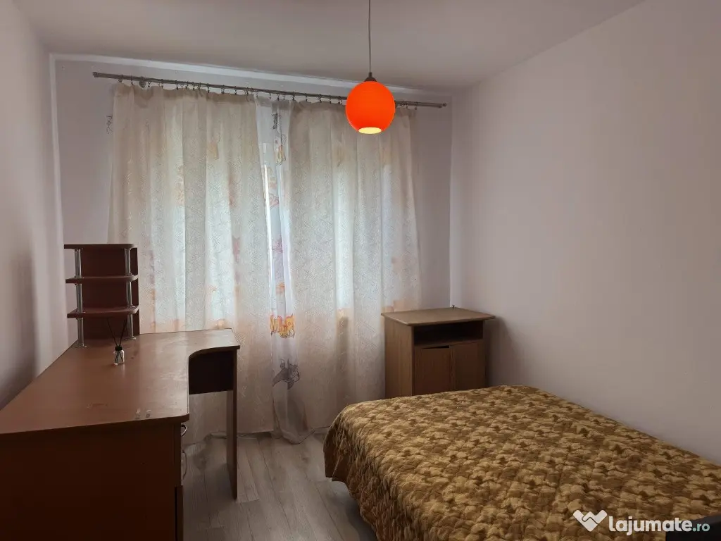 3 cam, decomandat, 2 bai, etaj 3, mobilat+utilat, Cuza Voda 