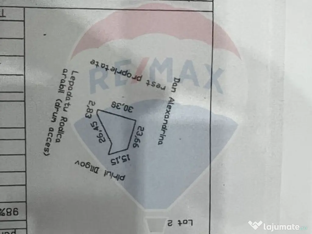 Teren intravilan Golesti / Aleea Lacramioarei 