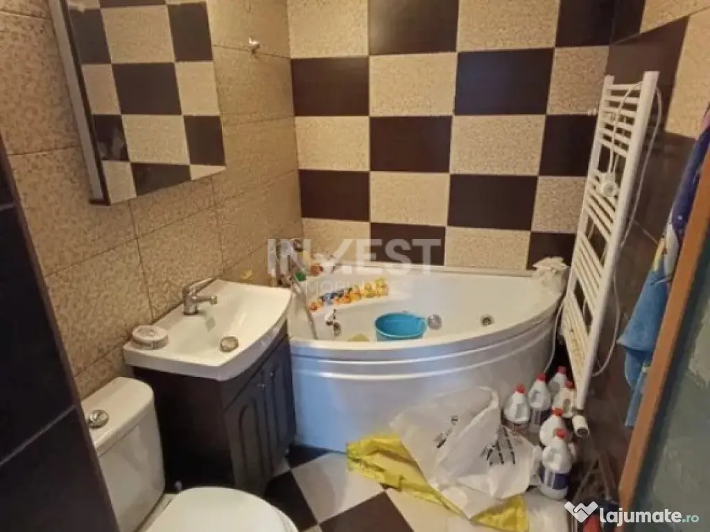 APARTAMENT-4 CAMERE-DECOMANDAT-DACIA