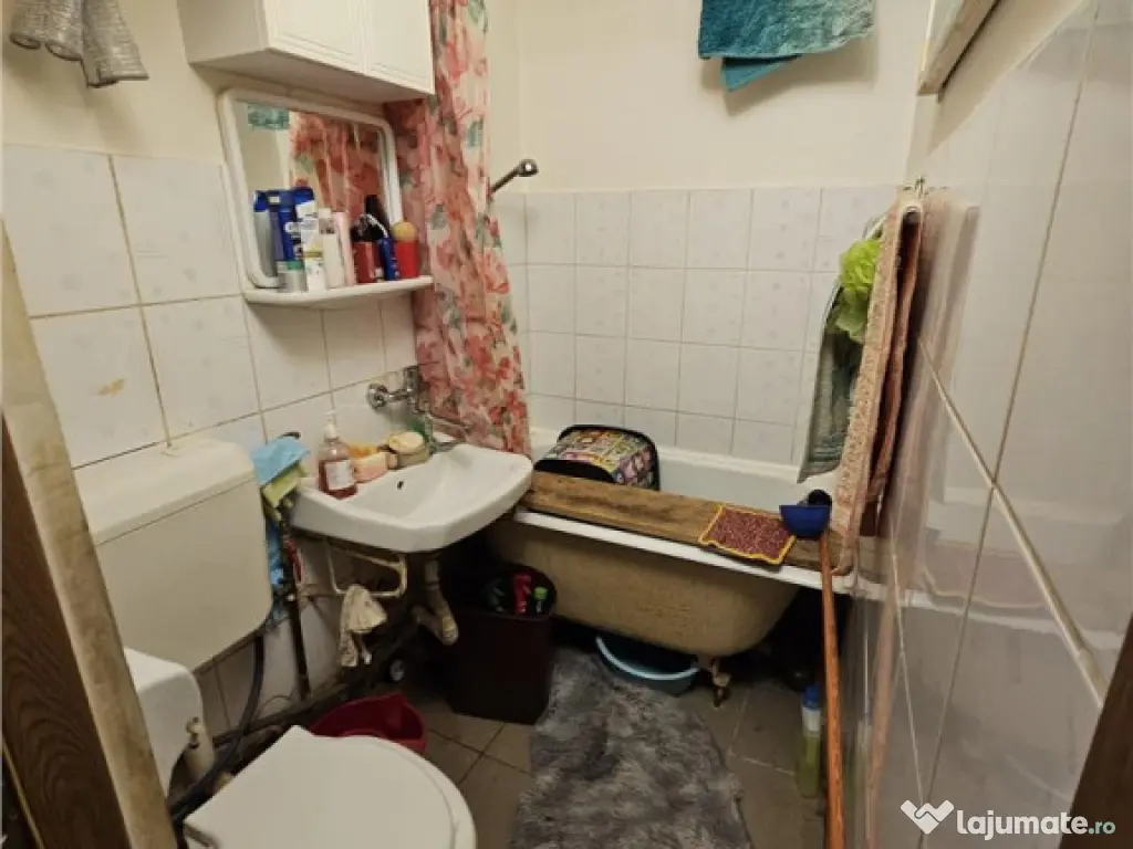 Apartament 2 camere Florilor OPORTUNITATE - NEGOCIABIL 