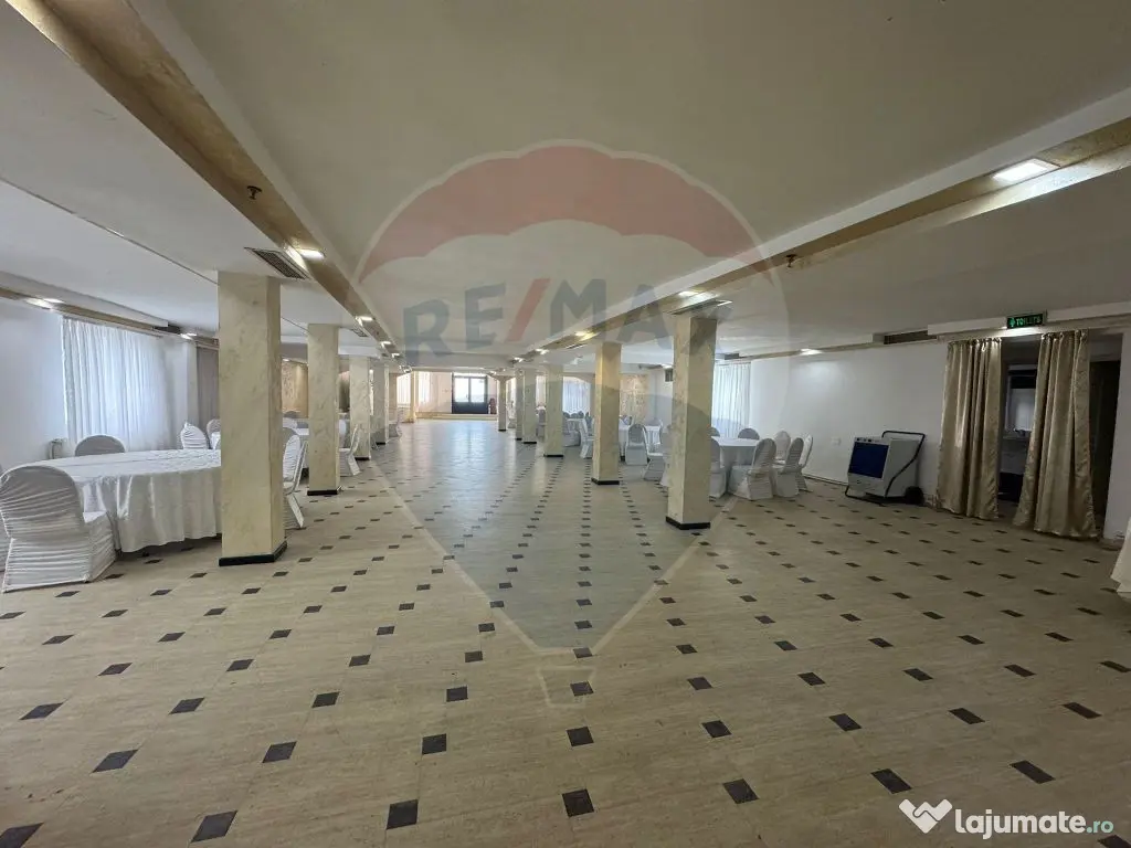 Spațiu comercial de 900mp de închiriat în zona Romanesti 