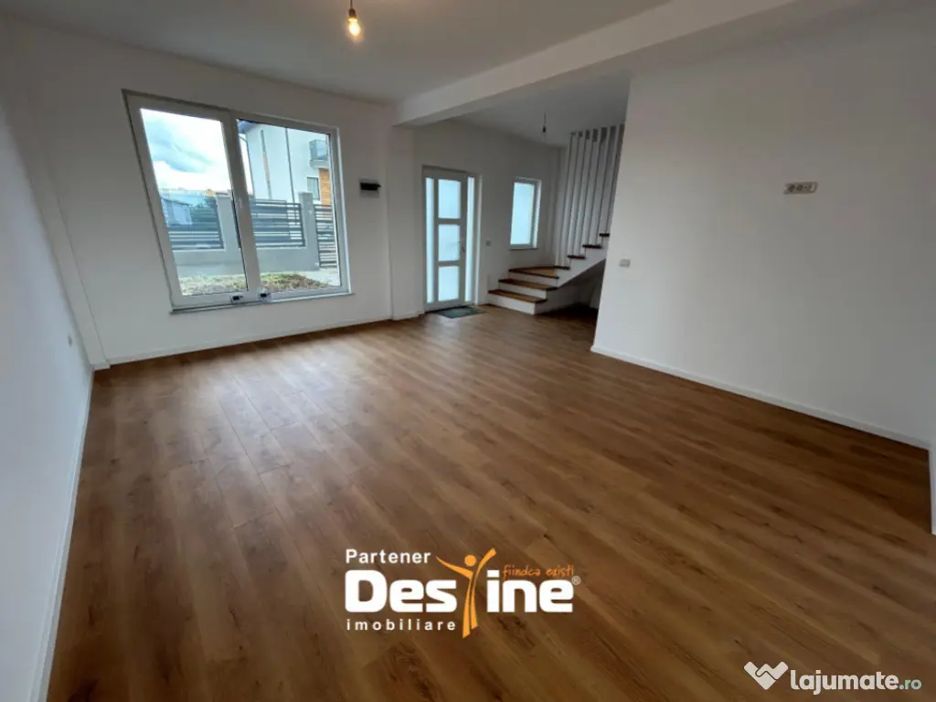 Comision 0% Casă individuala loc parcare si terasa Asfalt 