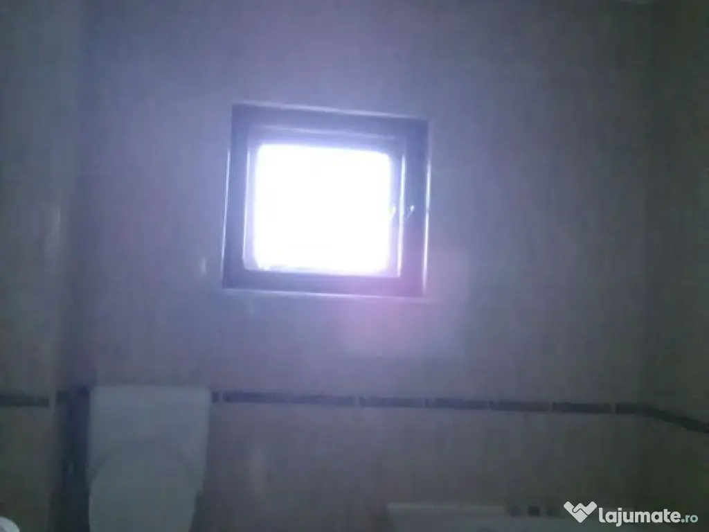 Casa 6 camere - cazare 14+10 persoane, Nord 