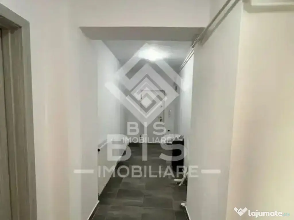 Apartament de vanzare 3 camere - zona ISU