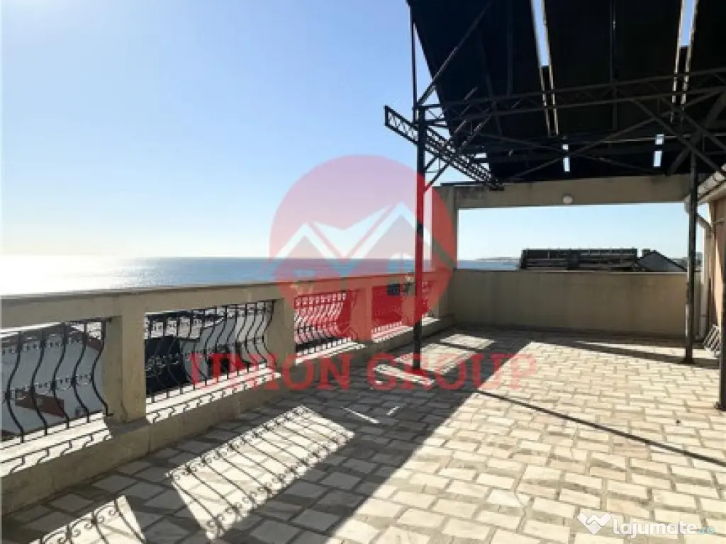 Pensiune Foarte Spatioasa cu Vedere Frontala la Mare, langa 