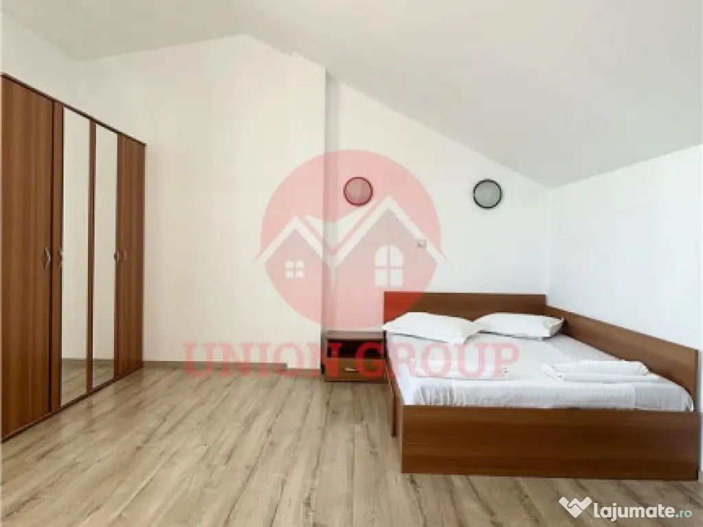 Pensiune Foarte Spatioasa cu Vedere Frontala la Mare, langa 