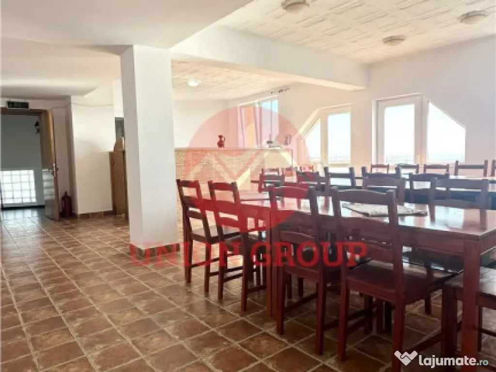 Pensiune Foarte Spatioasa cu Vedere Frontala la Mare, langa 