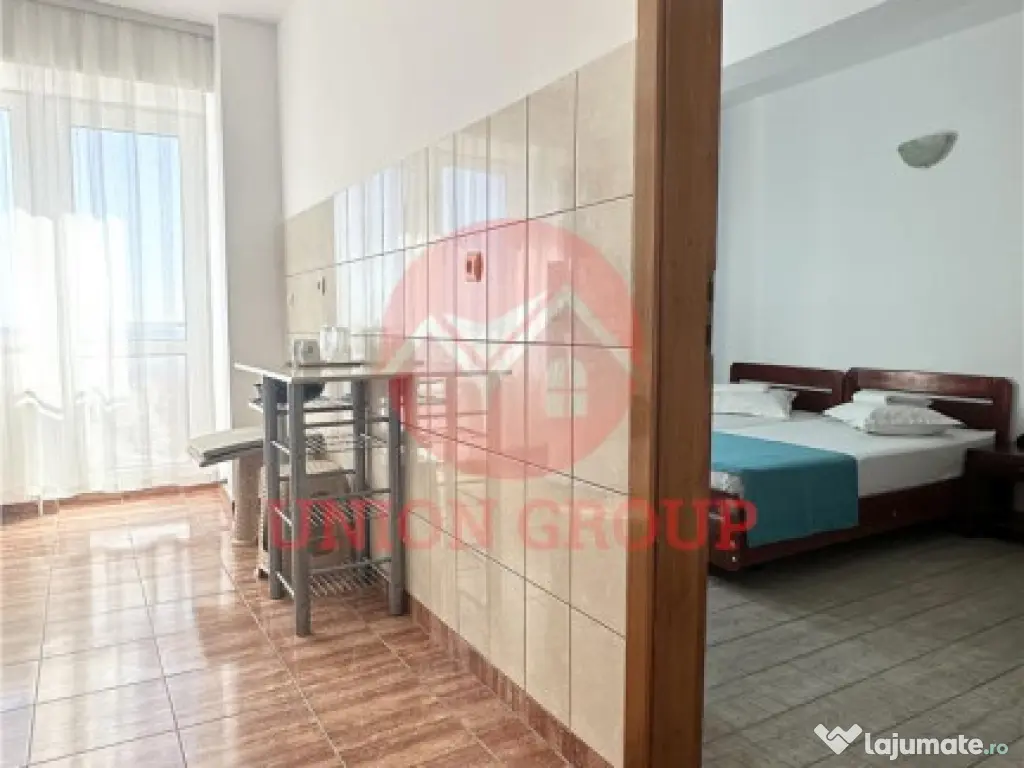 Pensiune Foarte Spatioasa cu Vedere Frontala la Mare, langa 