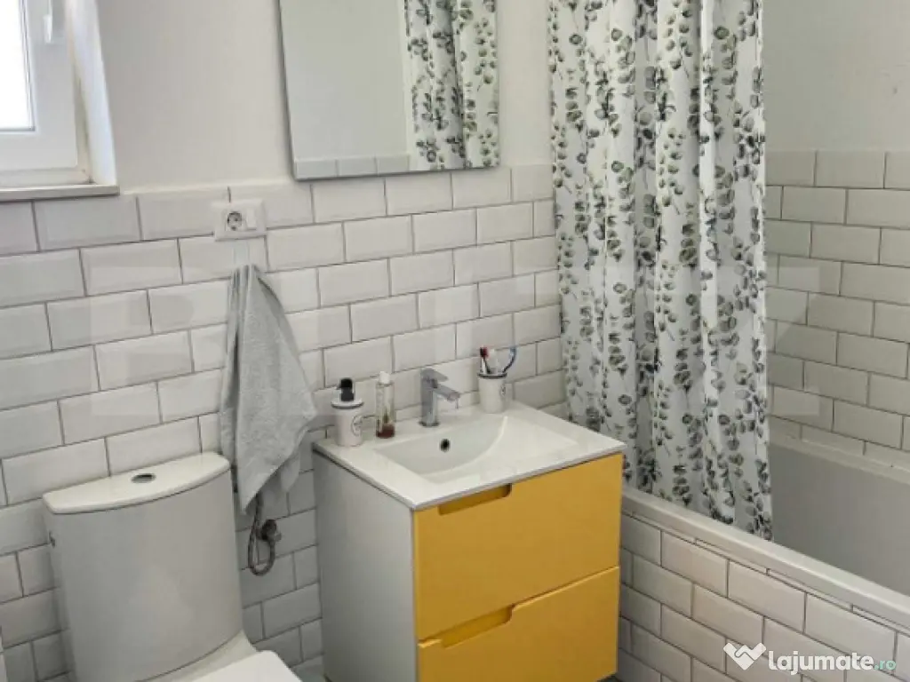 Apartament cu 3 camere, 86 mp utili, London Residence