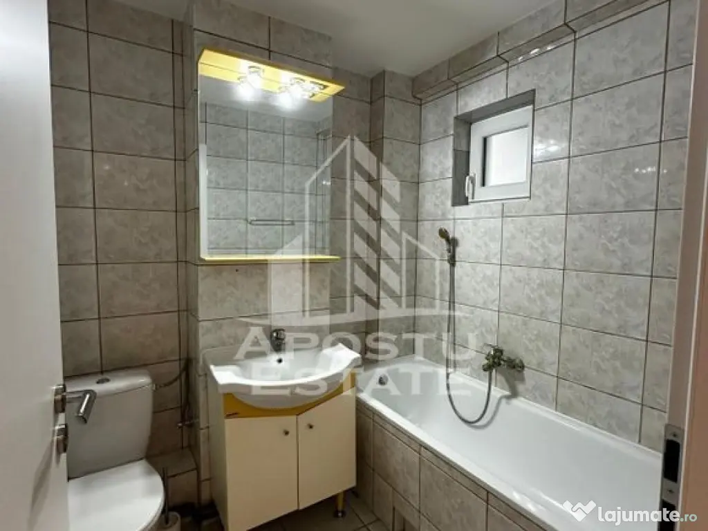 Apartament 3 camere, 87 mp, centrala proprie, zona Dacia 