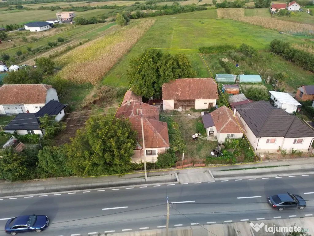 Casă de vânzare in Hideaga la drumul National 