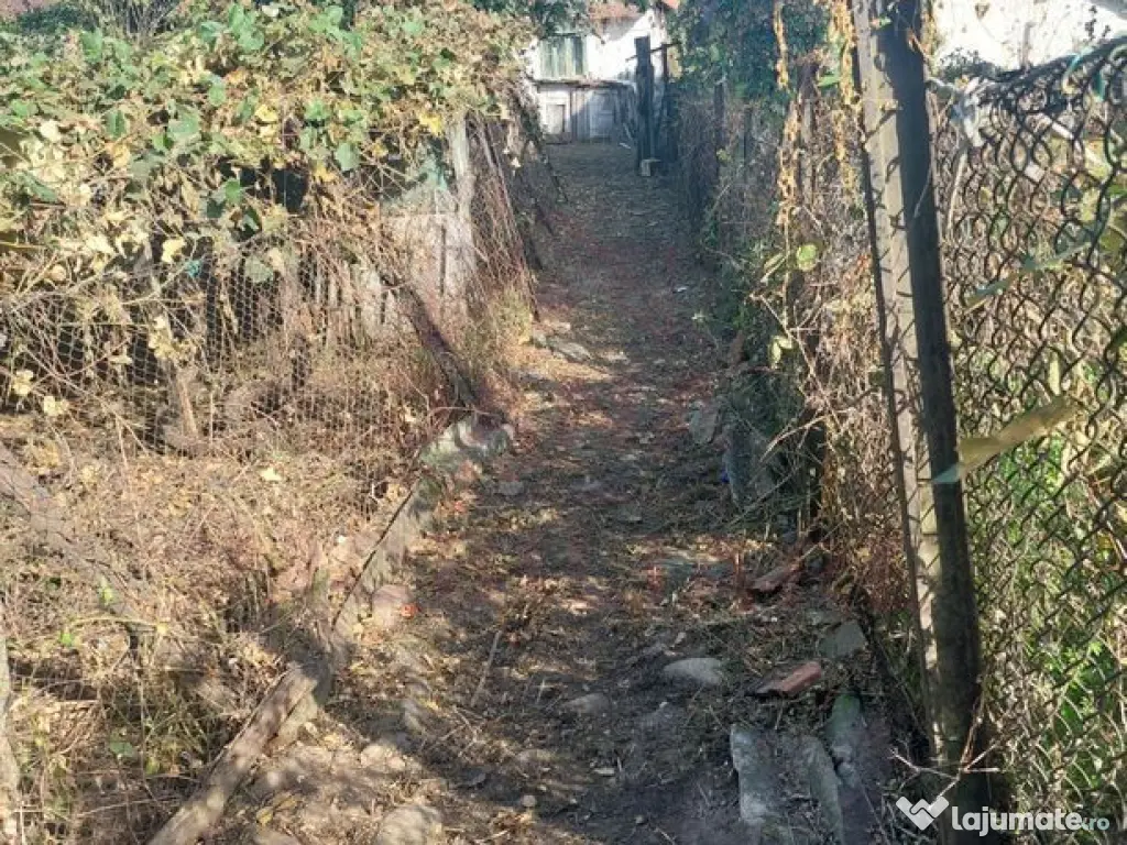 CASĂ DE VÂNZARE 2 CAMERE\ ZĂVOI\ JUD. CARAȘ-SEVERIN 