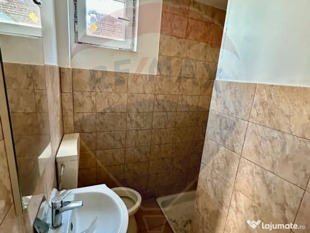 Spațiu comercial 250mp 