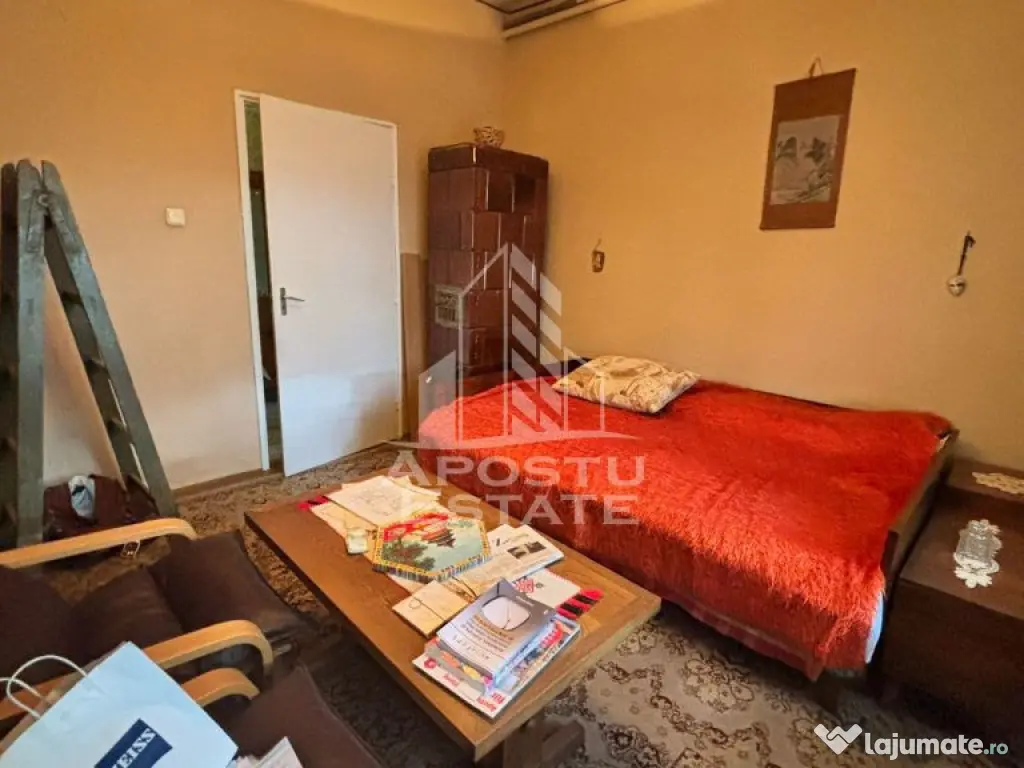 Casa individuala cu 3 camere și 2 bai, in zona Girocului 