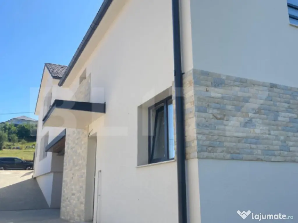Casă cu 3 dormitoare 150.000 Euro+TVA la intrare în Dezmi
