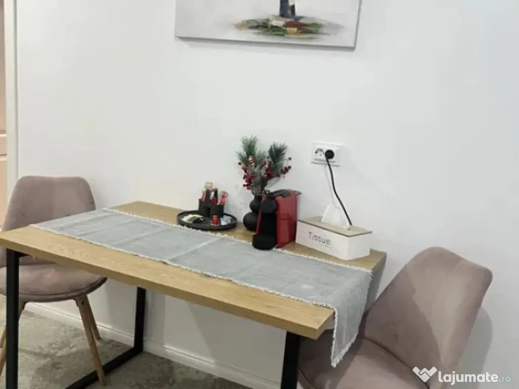 Garsonieră modernă, complet renovată și mobilată 