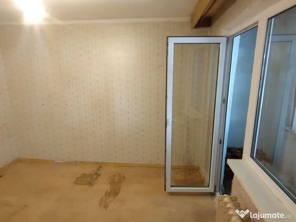 Aapartament 3 camere nedecomandat Tomis Nord 