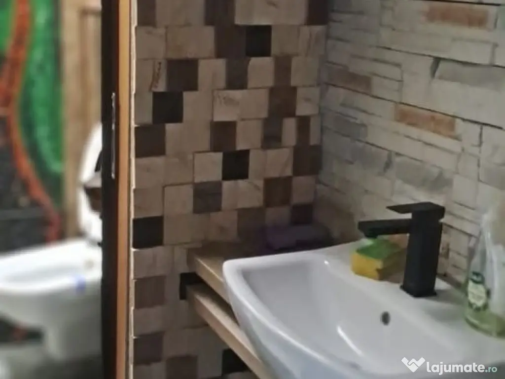 De inchiriat – Spatii de birouri in Micro 16, Galati 